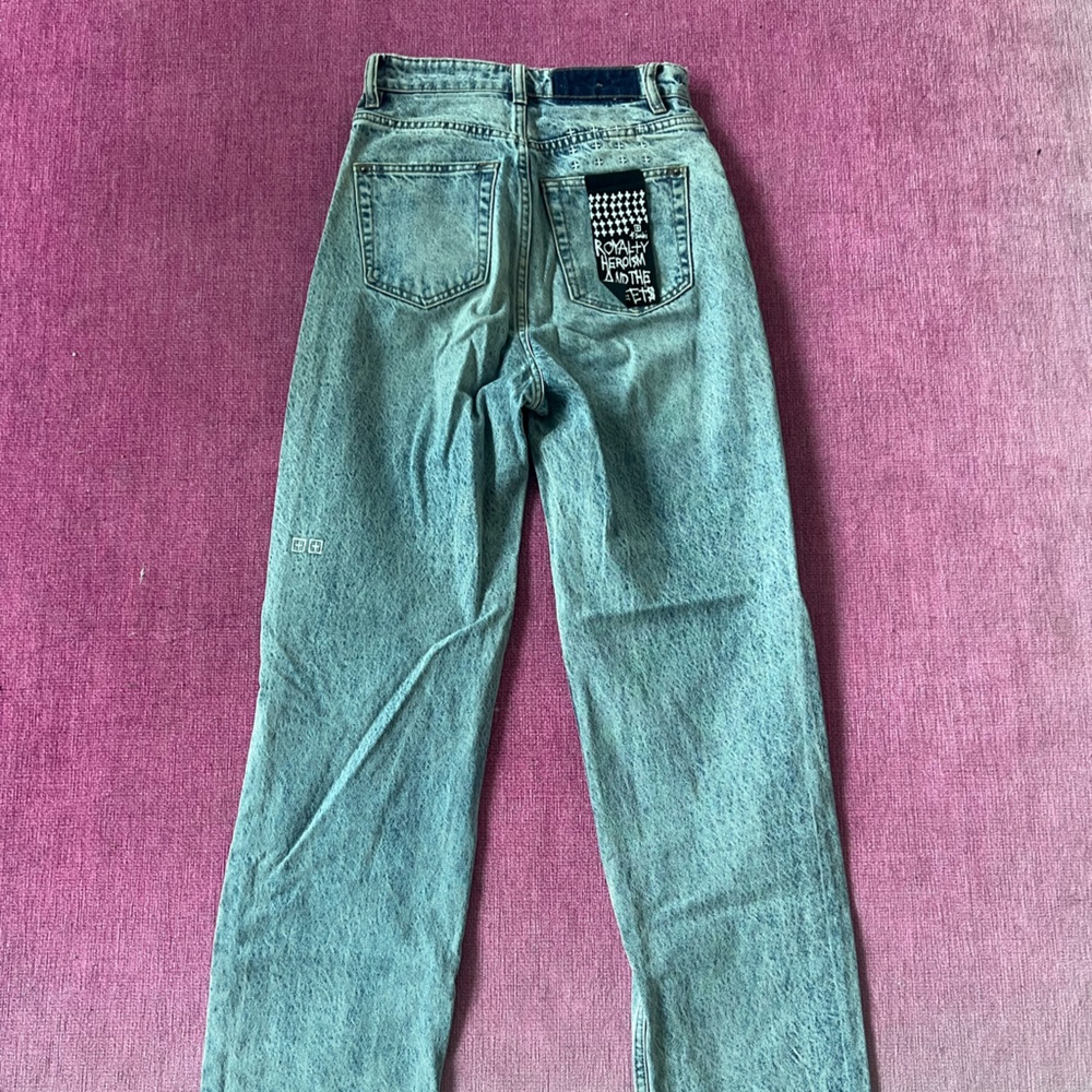 KSUBI playback jean